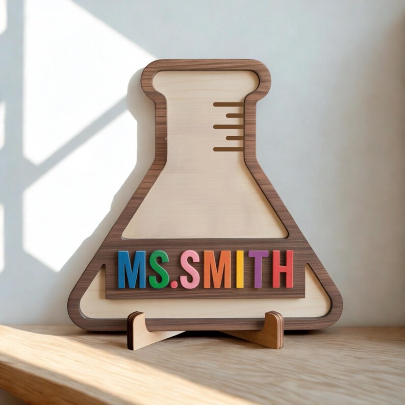 Personalized Science Teacher Beaker Sign: 3D Wooden Classroom Decor