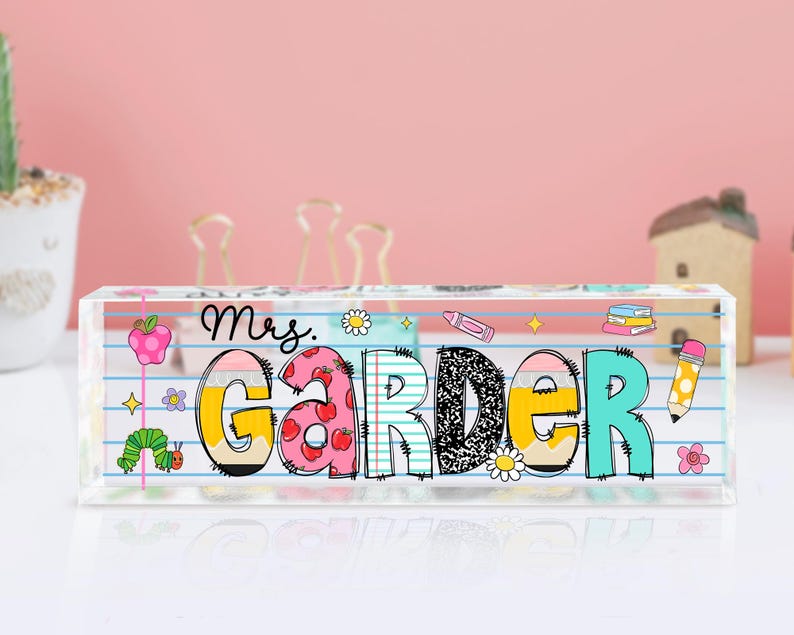 Personalized Teacher Desk Name Acrylic Plaque, Acrylic Name Plate for Desk, Back To School Teacher Gift, Teacher Name Plate, Office Decor