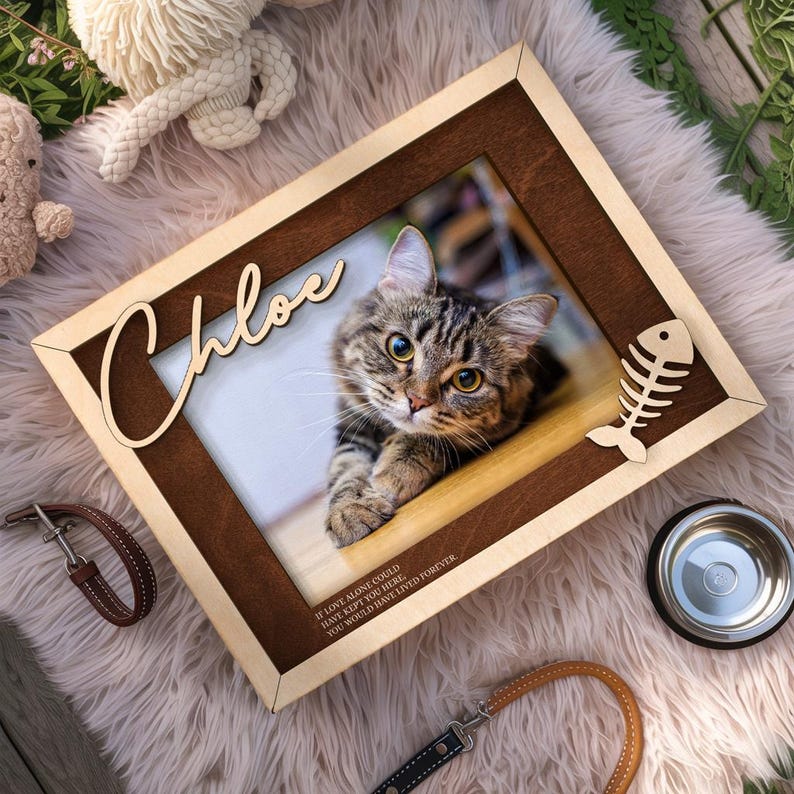 Cat Memorial Picture Frame, Pet Loss Gift for Cat Owner, Personalized Wooden Frame with Name, Pet Sympathy Gift, Cat Remembrance Keepsake