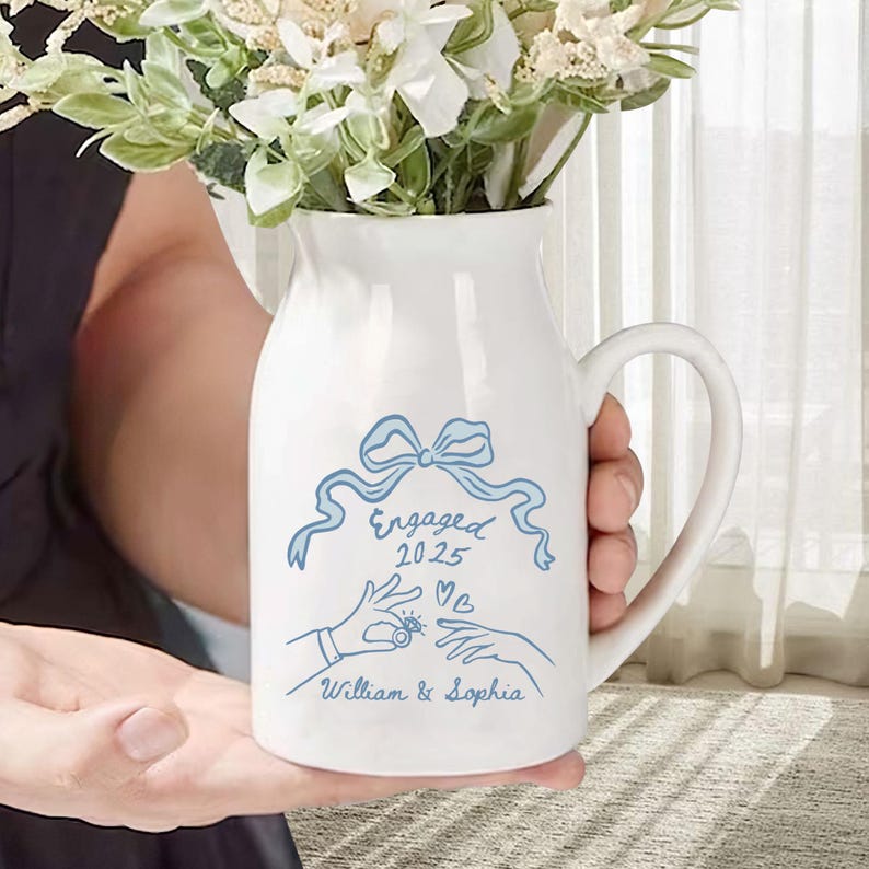 Personalized Engaged Ceramic Flower Vase, Engagement Gift For Engaged Couple, Anniversary Gift for Wife, Couples Gift,Wedding Gift for Bride