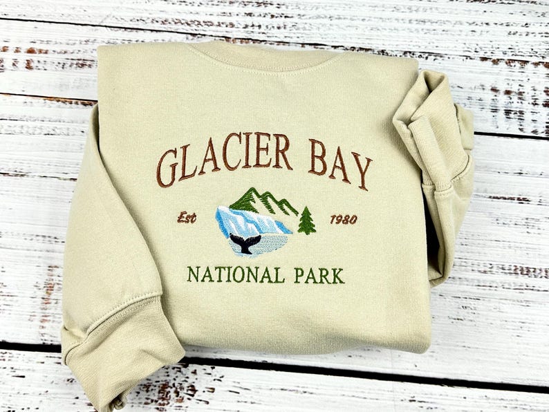 Custom National Park Crewneck Sweatshirt Embroidered Personalized Design il_794xN.7078149319_gtz2.jpg