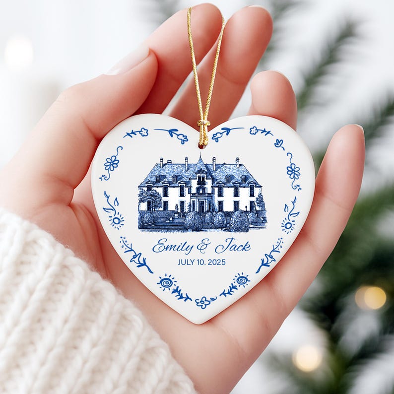 Personalized Wedding Venue Ornament,First Christmas Married Ornament,Couple Name Date Keepsake,Couple Gift,Gift for Newlyweds,Gift for Bride