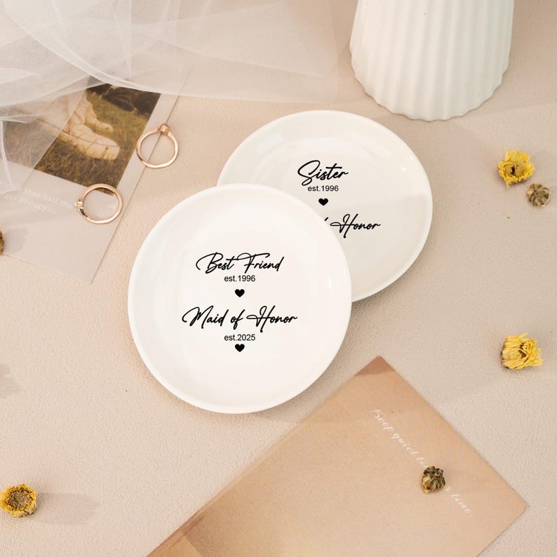 Personalized Maid Of Honor Ring Dish, Sister Wedding Gifts, Matron Of Honor Trinket Tray, Wedding Bridesmaid Gift, Best Friend Gift, Party Favors