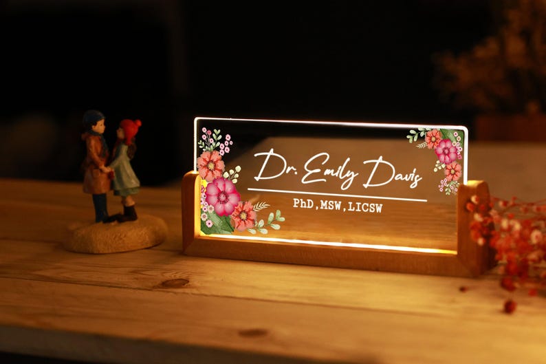 Personalized Doctor Gift - Teacher Name Plate - Office Decor - Desk Name Plate Custom - Name Plate for Desk - Daughter Son Gifts - Phd Gift