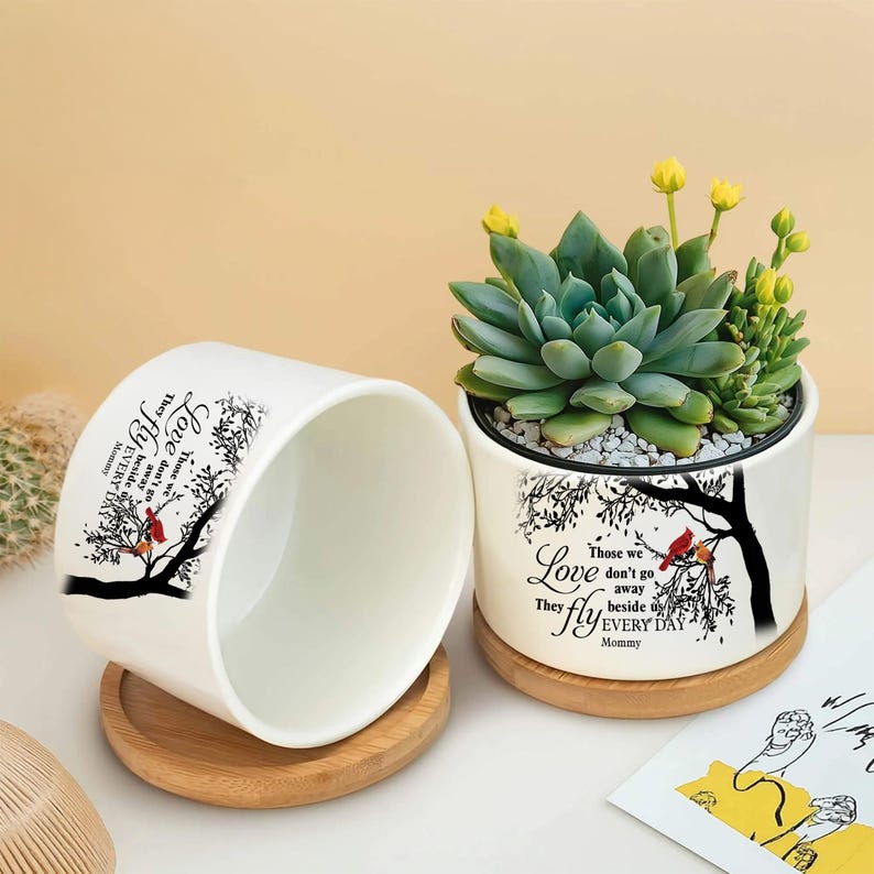 Memorial Plant Pot, Personalized Remembrance Planter with Cardinal Birds, Sympathy Gift for Loss of Loved One, Custom Quote Succulent Pot