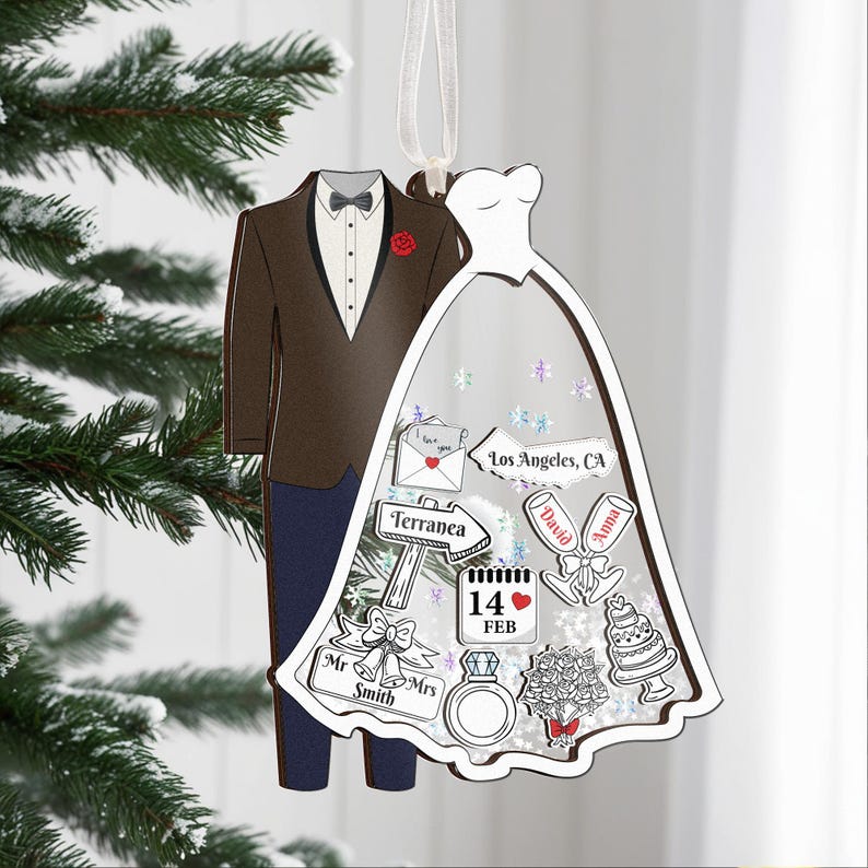 Personalized Wedding Ornament 2025, First Christmas Married Gift, Custom Bride and Groom Ornament, Newlywed Keepsake, Bridal Shower Gift