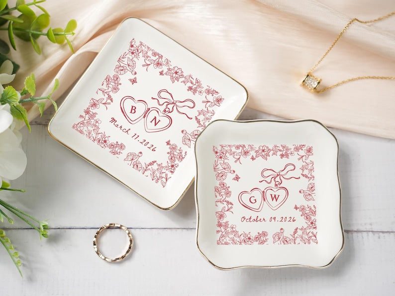 Personalized Locked Ring Dish, Engagement Ring Dish, Wedding Gift for Couple, Toile De Jouy Ring Dish, Gift for Her, Handmade Ring Holder