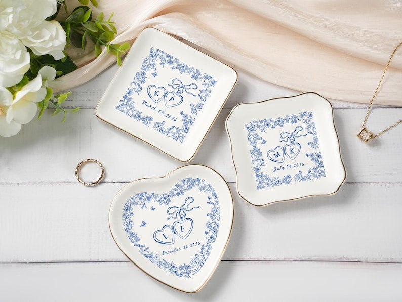 Personalized Locked Ring Dish, Engagement Ring Dish, Wedding Gift for Couple, Toile De Jouy Ring Dish, Gift for Her, Handmade Ring Holder