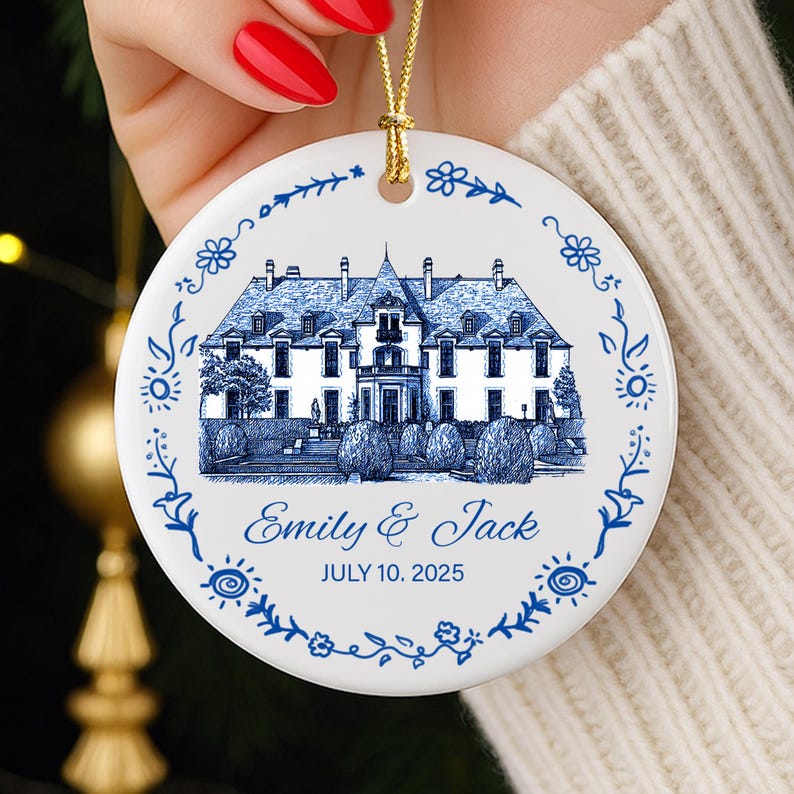 Personalized Wedding Venue Ornament,First Christmas Married Ornament,Couple Name Date Keepsake,Couple Gift,Gift for Newlyweds,Gift for Bride