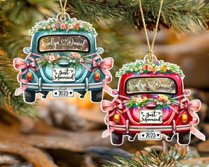 Just Married Ornament, Newlywed Christmas Ornament, Custom Couple First Christmas 2025 Ornament, Couple in a Car Ornament, Wedding Gift