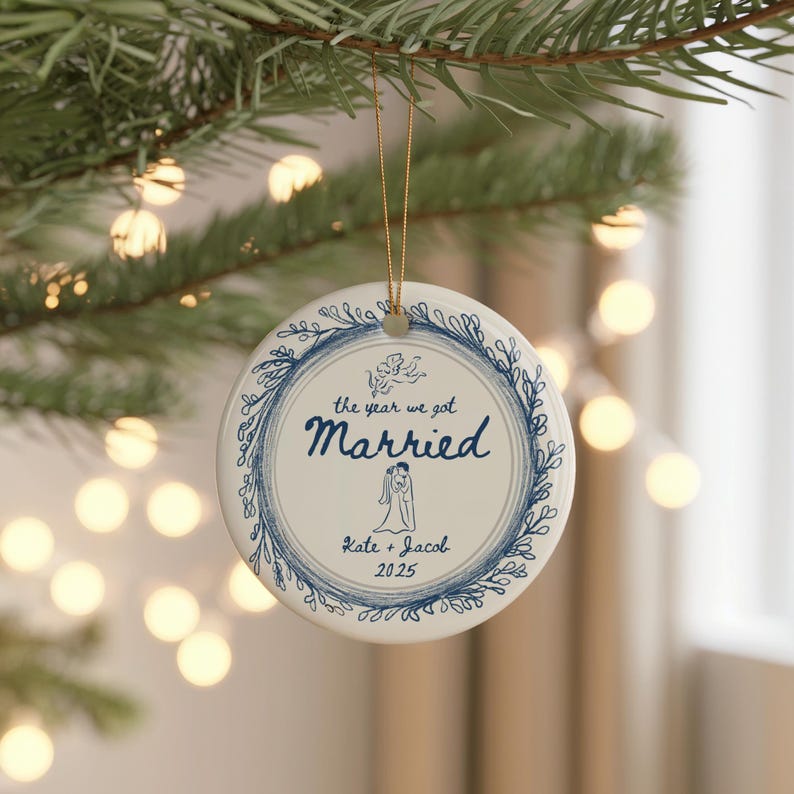 Personalized Wedding Ornament 2025, The Year We Got Married Ornament, Custom Couple Names Christmas Ornament, Newlywed Holiday Gift Keepsake