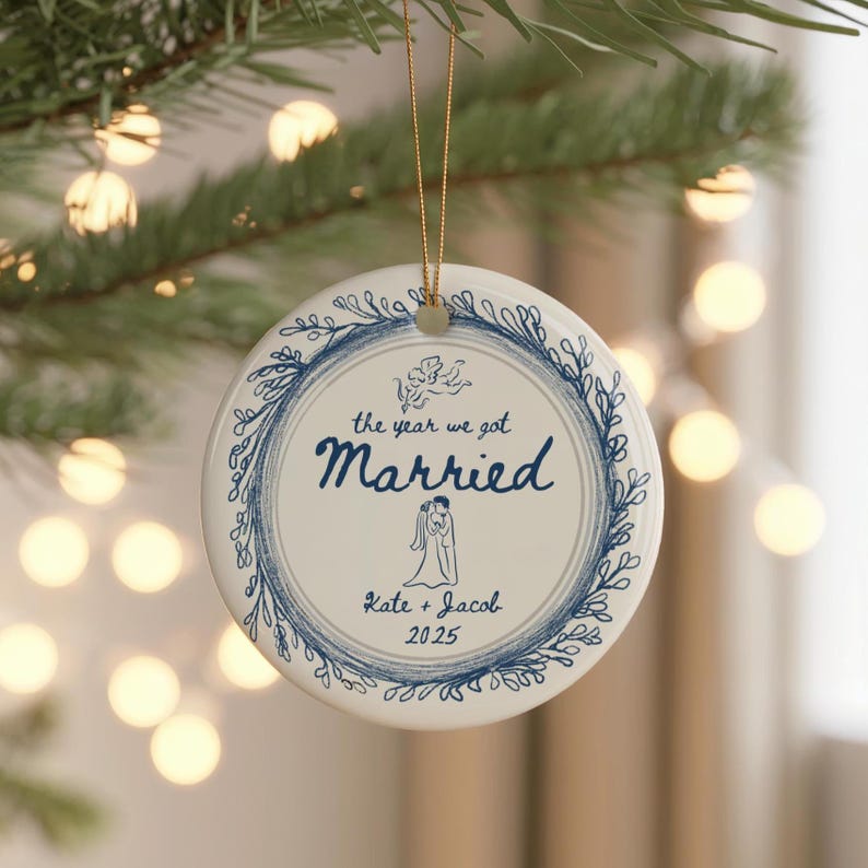 Personalized Wedding Ornament 2025, The Year We Got Married Ornament, Custom Couple Names Christmas Ornament, Newlywed Holiday Gift Keepsake