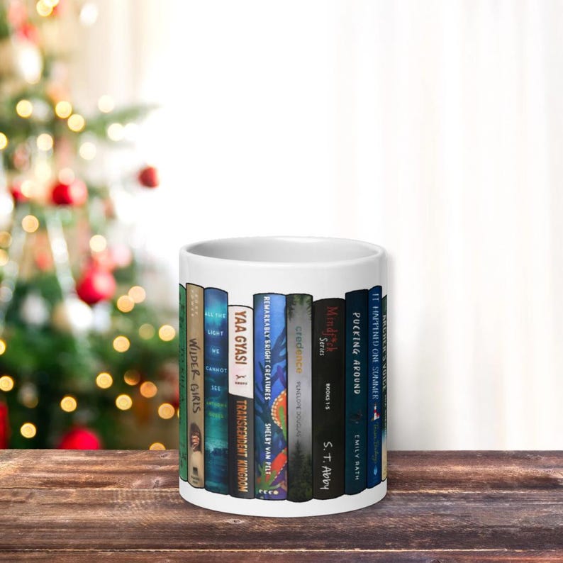 Custom Book Stack Mug: Personalized Book Lover Coffee Cup