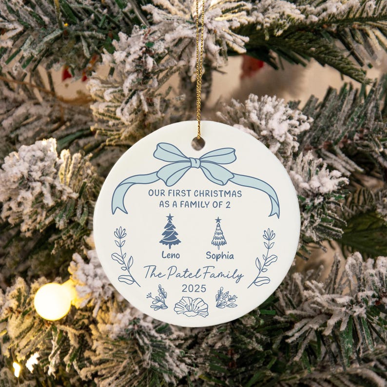 Personalised First Christmas As a Family of 2/3/4/5 Christmas Bauble, Family Tree Christmas Bauble, 2025 Family First Christmas Ornament