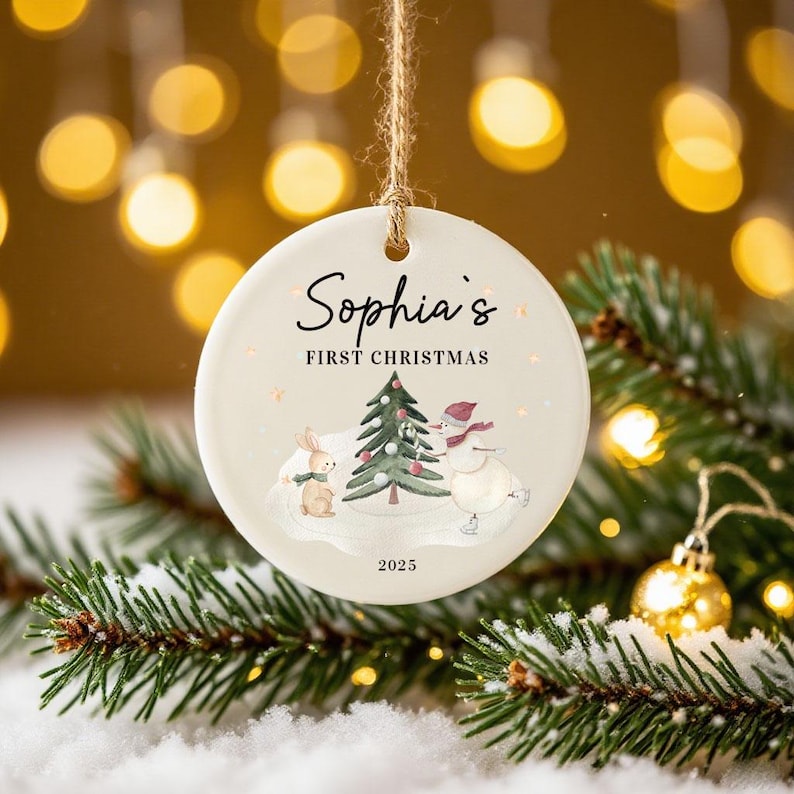 Custom Baby's First Christmas Gifts,Christmas Bauble for Baby,Family of Three, New Baby Gifts,Unique Christmas Gift for Baby,Christmas Decor