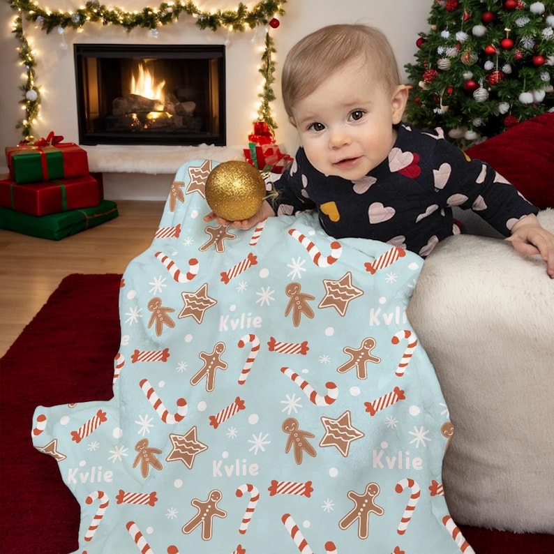 Custom Name Xmas Blanket - Personalised Gingerbread Biscuit Sweets Cane Soft Throw Blanket, Home Decor Christmas Gift for Kid Family Friend