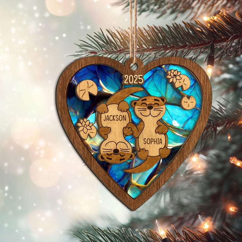 Personalized Otter Couple Layered Wood Ornament, Custom Name Christmas Tree Ornament, Otter Christmas Home Decor, Holiday Gift for Couples