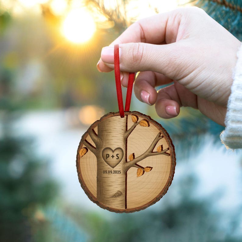 Custom Wood Anniversary Wedding Ornament, 5th Anniversary Christmas Ornament, Engagement Ornament, 5th Wedding Anniversary Gift for Couples