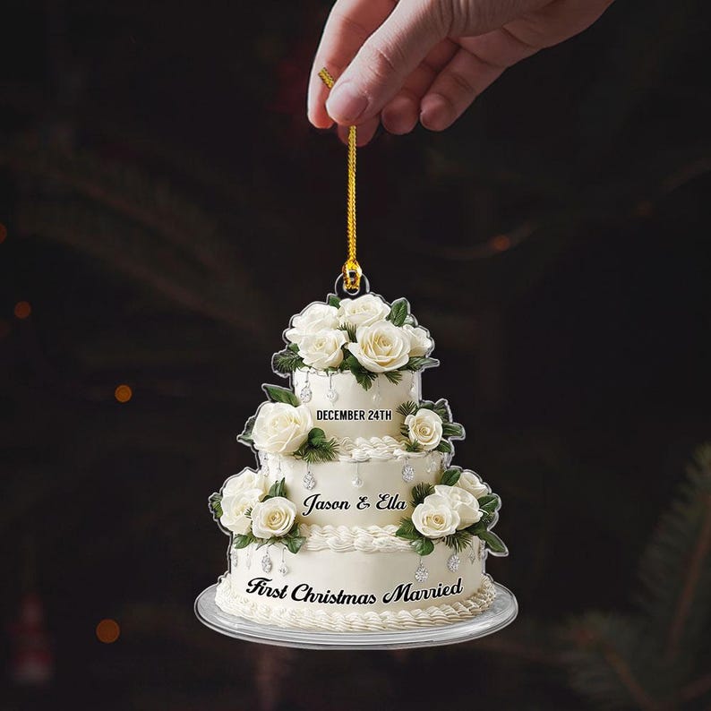 Personalized First Christmas Married Ornament, Wedding Christmas Cake Ornament, Custom Couple Ornament, Mr Mrs Ornament, Wedding Ornament