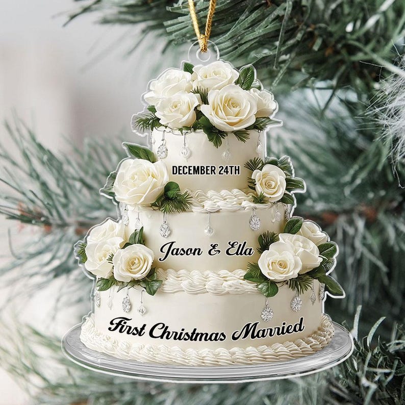 Personalized First Christmas Married Ornament, Wedding Christmas Cake Ornament, Custom Couple Ornament, Mr Mrs Ornament, Wedding Ornament