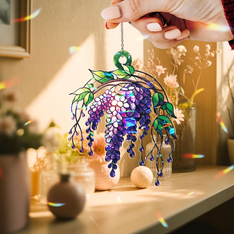 Wisteria Art Acrylic Suncatcher, Elegant Botanical Window Hanging, Light-Reflecting Spring Decor, Perfect Gift for Plant Lovers, for Mom