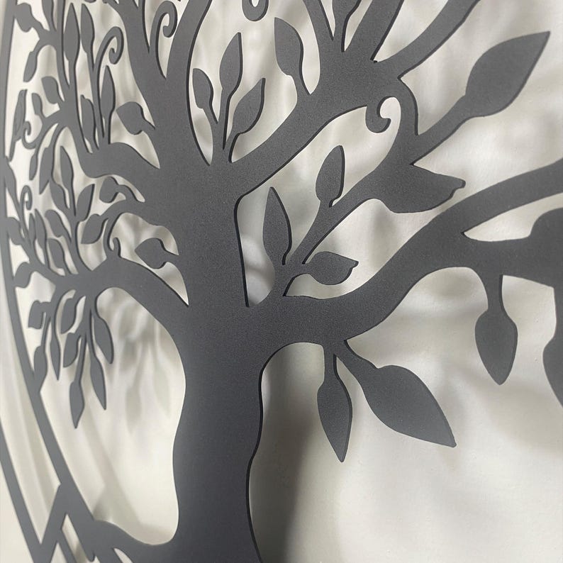 Personalized Family Tree Metal Wall Art: Custom Name Sign Decor