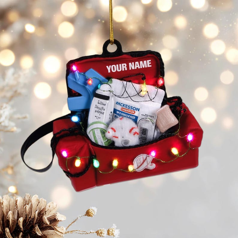 Personalized Sports Medicine Kit Christmas Ornament 2025, Tree Hanging Decor, Gift for Athletic Trainers, Coaches, and Medical Staff