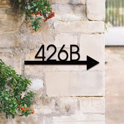 Metal Arrow Sign with House Number Custom Address Plaque, Modern Outdoor Direction Sign for Homes, Cabins, Apartments or Offices