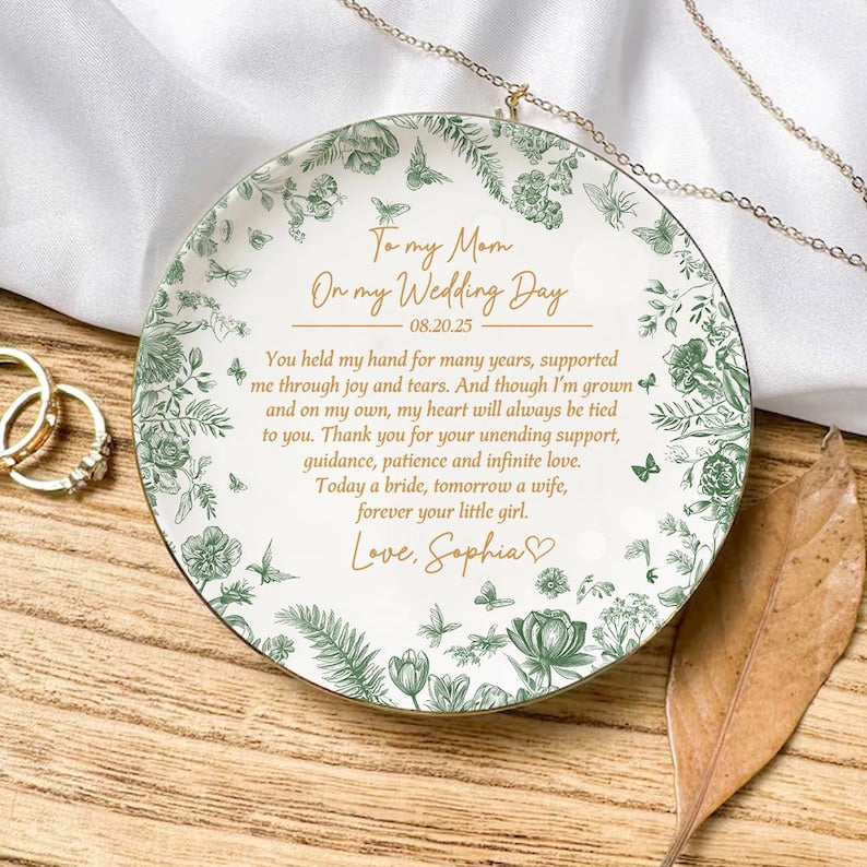 Custom Mother Of The Bride Jewelry Dish, Mother of the bride Jewelry plate, Custom Jewelry Tray for Mom, Wedding Favor Gift For Mom