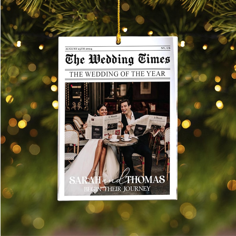 Personalized First Christmas Married Ornament, Custom Wedding Ornament, The Wedding Time, Newlywed Couple, Wedding Gifts for Couple