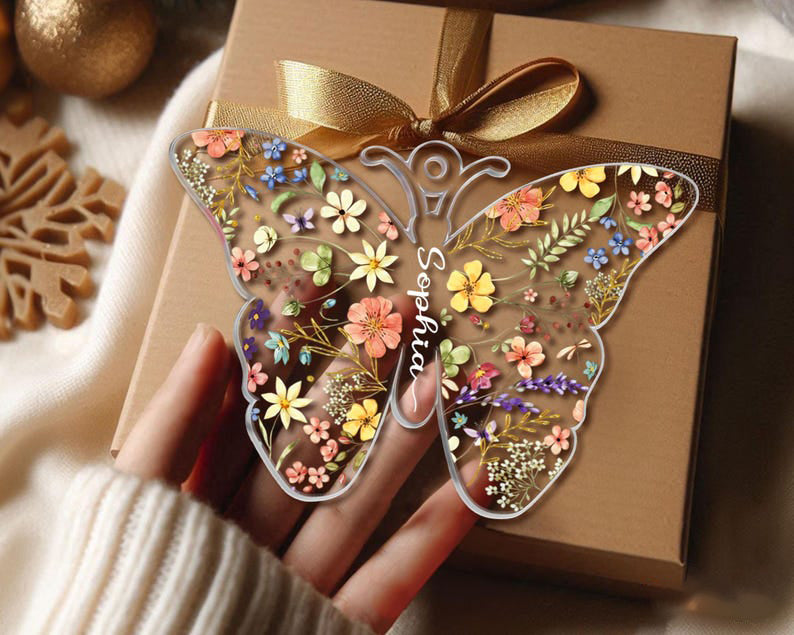 Personalized Butterfly with Kids Name, Butterfly Christmas Ornament, Custom Girls Name Ornament, Gift for Grandkids, Christmas Decor 2025