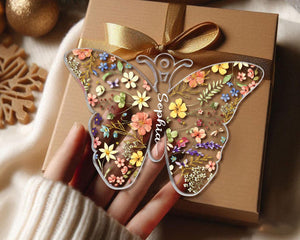 Personalized Butterfly with Kids Name, Butterfly Christmas Ornament, Custom Girls Name Ornament, Gift for Grandkids, Christmas Decor 2025