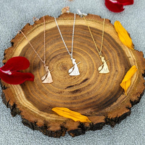 Dainty Wizard of Oz, Wicked Witch of the West Necklace, The Wonderful Wizard of Oz Pendant, Magician Necklace, Wizard, Halloween Necklace