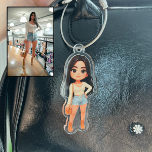 Custom Chibi Keychain: Personalized Cartoon Acrylic Keyring Gift