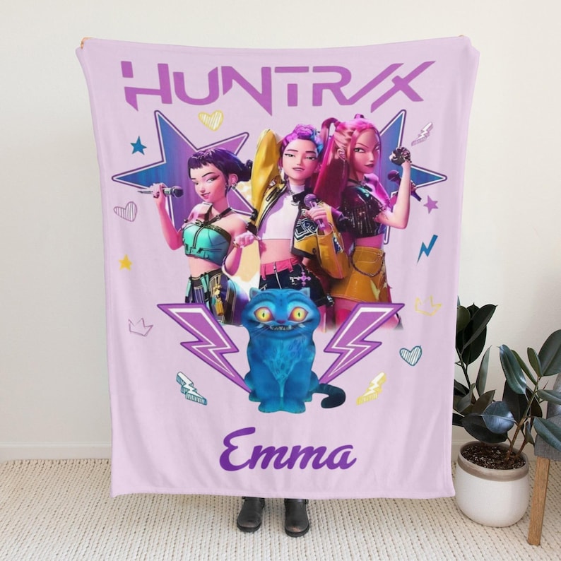 Custom Huntrix Blanket with Name, Personalized Kpop Demon Hunter Blanket, Custom Huntrix Blanket, Kpop Fun Gift, Kpop Huntrix fan Gifts