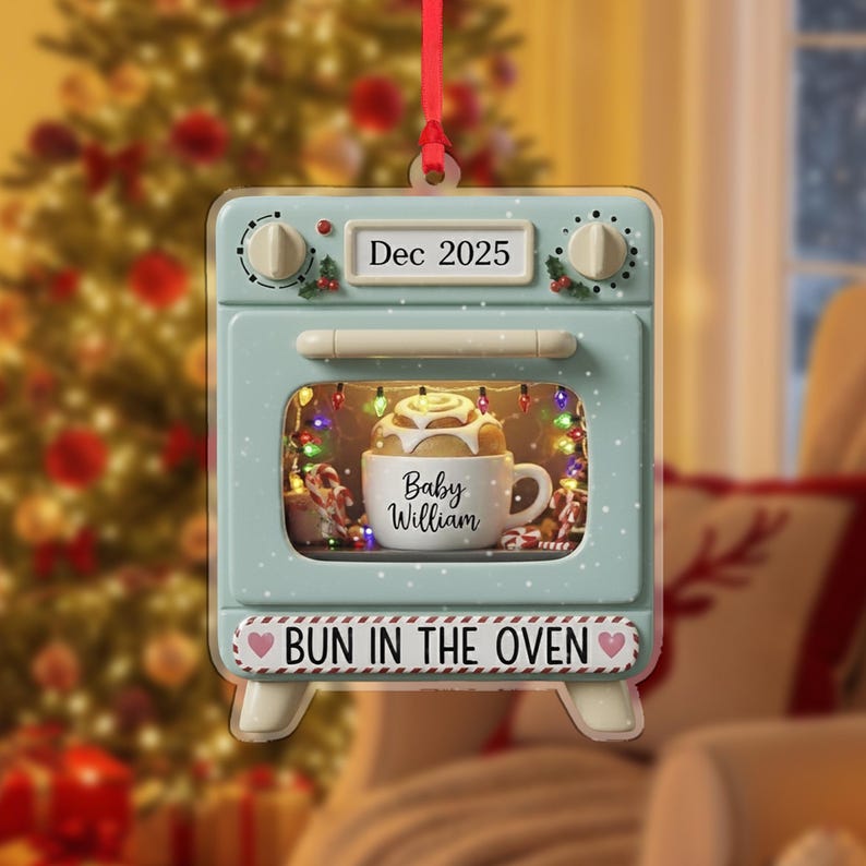 Personalized Pregnancy Announcement Ornament: Bun in Oven Keepsake