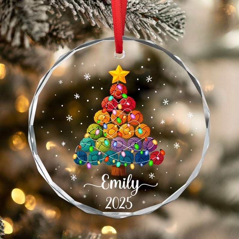 Personalized Knitting & Crochet Ornament, Custom Name Crocheter Christmas Ornament,Knitting Ornament,Yarn Crochet Lover Gift for Mom Grandma