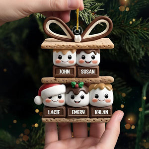Custom Family Christmas Ornament - Personalized S'mores Family Ornament with Names, Holiday Gift for Parents, Grandparents, and Families.