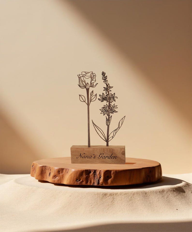 Wood Birth Flower For Mom, Wooden Birth Flower Garden, Engraved Keepsake, Grandma Garden, Home Decor, Gift for Mom, Christmas gift