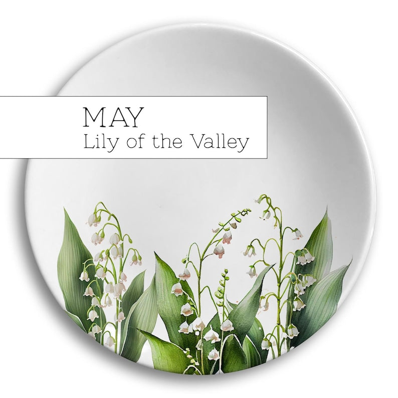 Birth Flower Jewelry Dish, Personalized Ceramic Gift for Her, Wildflower Ring Holder, Mother's Day Gift