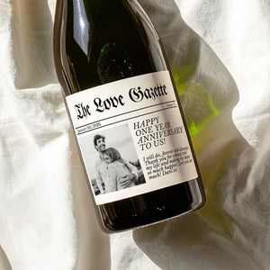 Custom Anniversary Gift for Husband/Wife, Personalized Wedding Newspaper Bottle Label for 1st Year Anniversary, Boyfriend or Girlfriend Gift