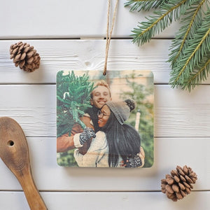 Personalized Wood Slice Photo Ornament: Rustic Christmas Keepsake