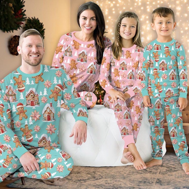 Cute Gingerbread Cookie Christmas Pajamas Set, Boy And Girl Gingerbread Christmas Long Sleeve Pajama Set, Matching Family Christmas Pajamas