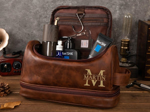 Personalized Men's Leather Toiletry Bag, Dopp Kit, Groomsmen Gifts, Anniversary Gift for Him, Travel Toiletry Bag, Men's Leather Accessory