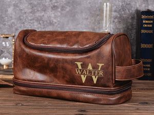 Personalized Men's Leather Toiletry Bag, Dopp Kit, Groomsmen Gifts, Anniversary Gift for Him, Travel Toiletry Bag, Men's Leather Accessory