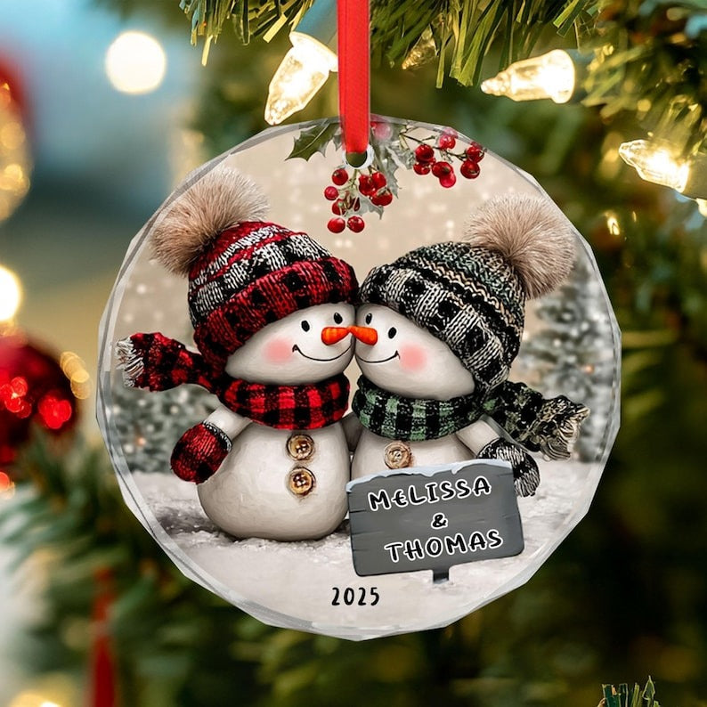 Personalized Snowman Couple Ornament, 2025 Christmas Ornament, Mr And Mrs ornament, Wedding Ornaments, Engagement Gift, Newlywed Gifts