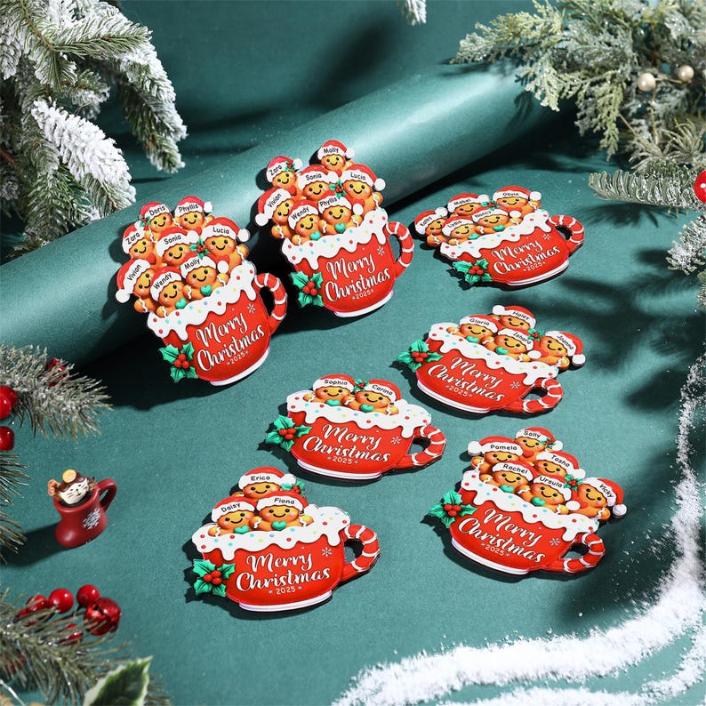 Personalized Christmas Refrigerator Magnets, 2025 Personalized 2-8 Names Family Magnet, Christmas Gift for Mom, Custom Fridge Magnets