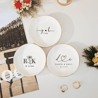 Personalized Engagement Ring Dish,Initials Date Jewelry Dish,Wedding Gifts For Couple,Anniversary Gift,Bridal Shower Gifts,Valentine's Day