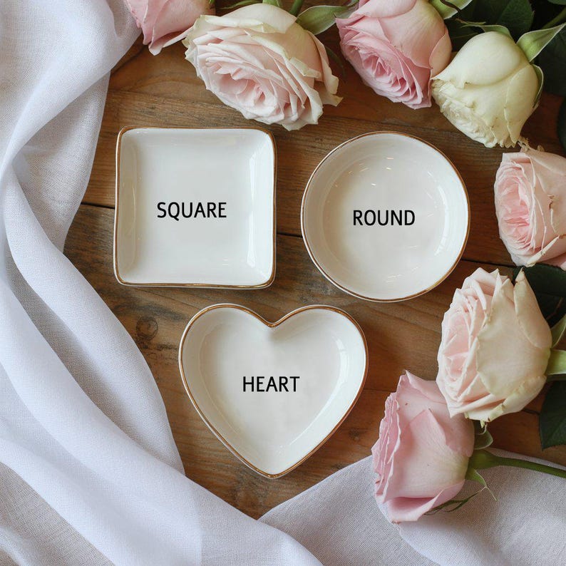 Custom Dog Cat Jewelry Dish, Toile De Jouy Pet Ring Dish , Personalized Pet Portrait Ceramic Christmas , Pet Mom Photo Gift, Pet Lover Gift