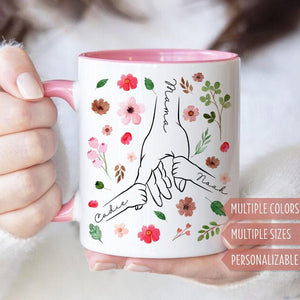 Custom Mom Mug, Personalized Holding Mom Hands Mug, Mom Mug with Kids' Names, Custom Gift for Mama
